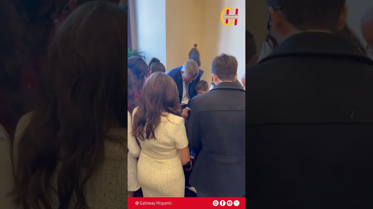 Sean Duffy leading his family in praying the Hail Mary before his confirmation hearing